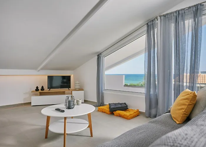 Sofita Sea View Apartment, By Tk Premium Apartamento