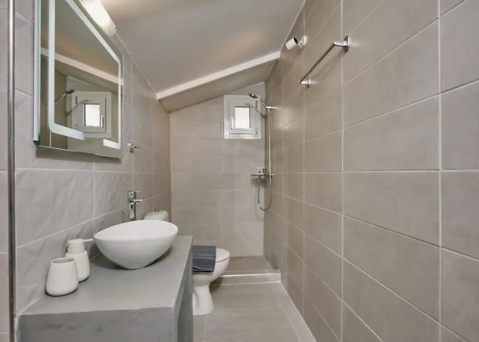 Sofita Sea View Apartment, By Tk Premium Apartamento *