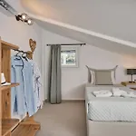 Sofita - Beachfront 2br With Sea View, By Tk Premium شقة أرغاسي