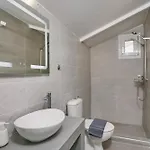 Appartement Sofita - Beachfront 2Br Apartment With Sea View, By Tk Premium Stays *