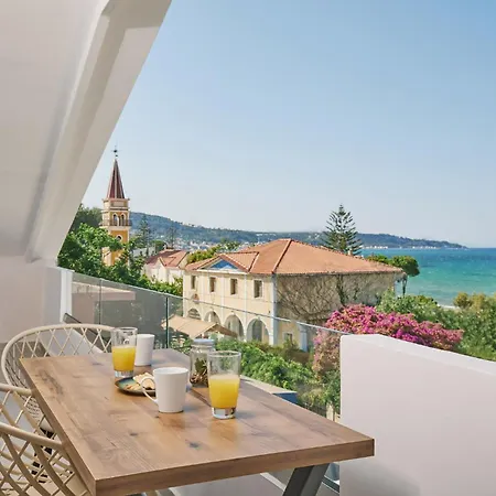 Sofita - Beachfront 2br With Sea View, By Tk Premium Daire